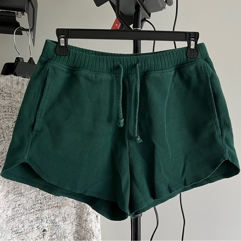SO Women's Green Casual Waffle Knit Shorts